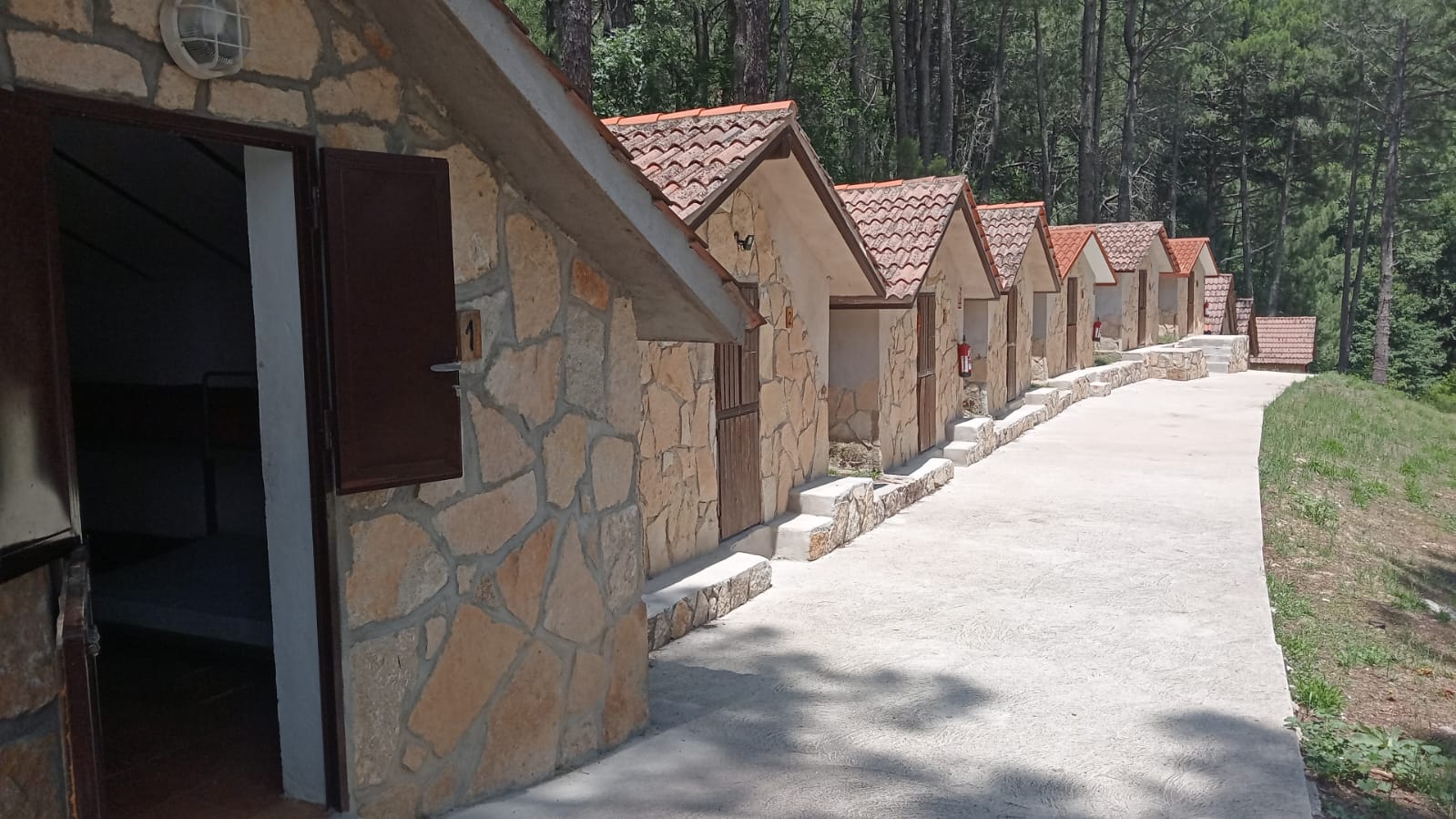 Casitas Campamento Piedralaves
